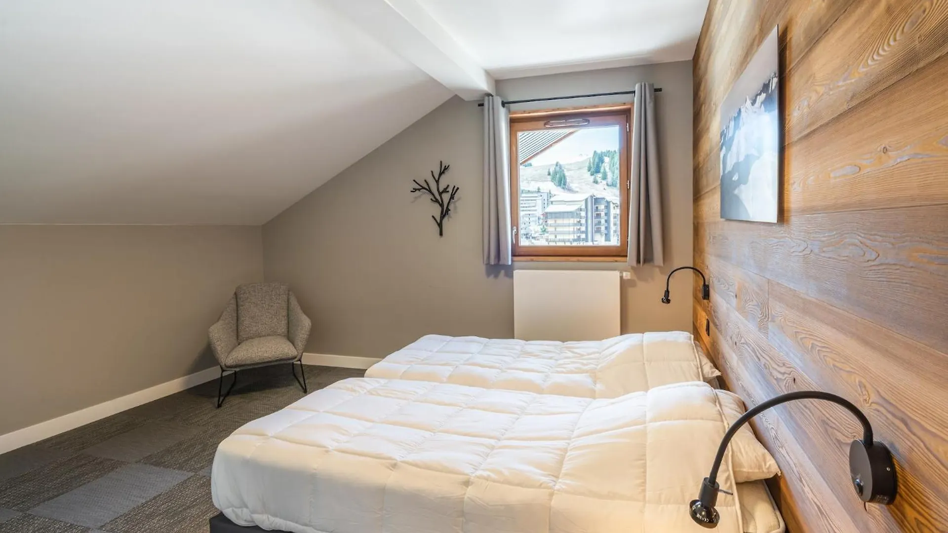 Apartments By The Slopes In L'Alpe D'Huez