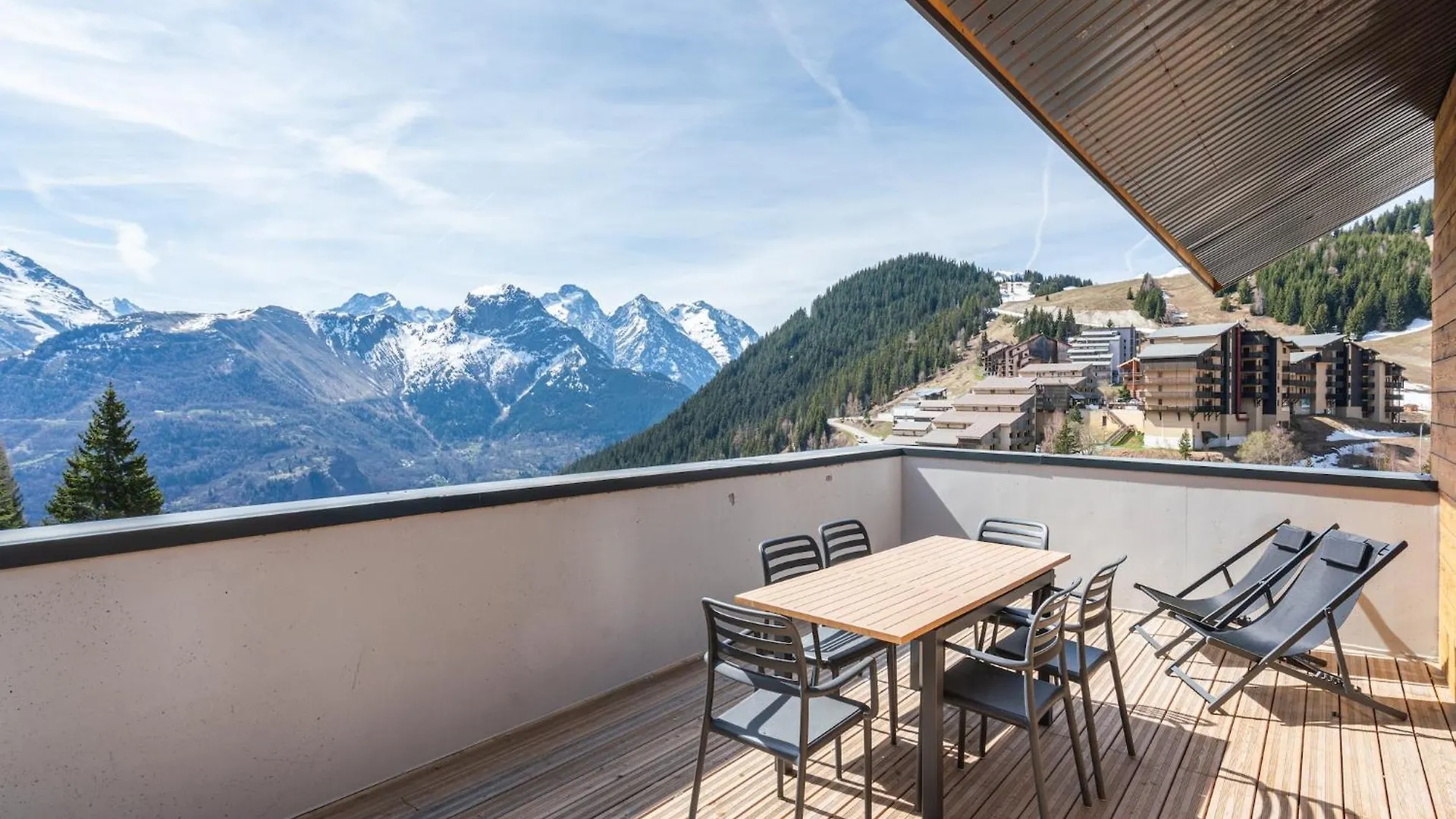 Apartments By The Slopes In L'Alpe D'Huez